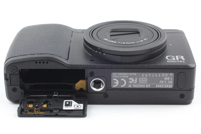 [Near MINT+++] Ricoh GR Digital IV 10.4MP Digital Camera From JAPAN 12