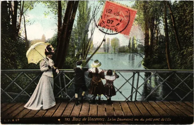CPA AK Vincennes Le Lac Daumesnil vu du petit pont FRANCE (1283141)