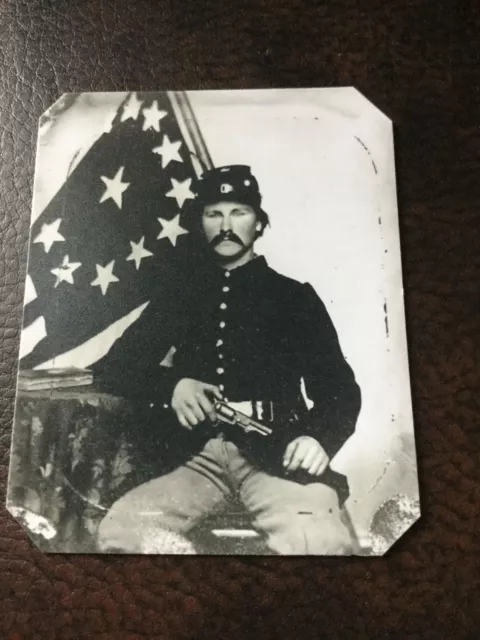 civil war Military soldier With Pistol & Flag tintype C651RP