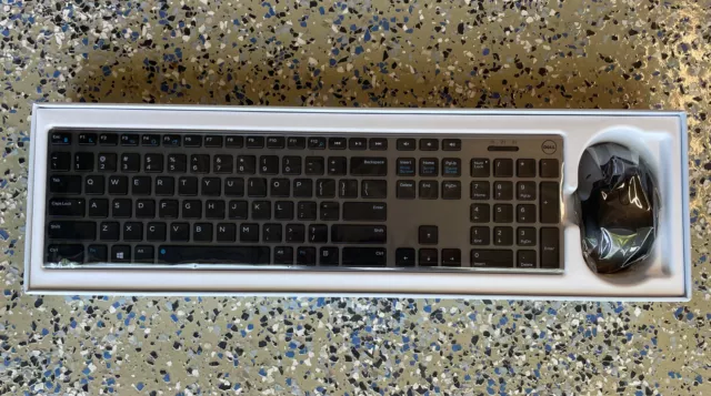 Dell Premier Wireless Keyboard and Mouse - KM717  P/N: 01G1MG
