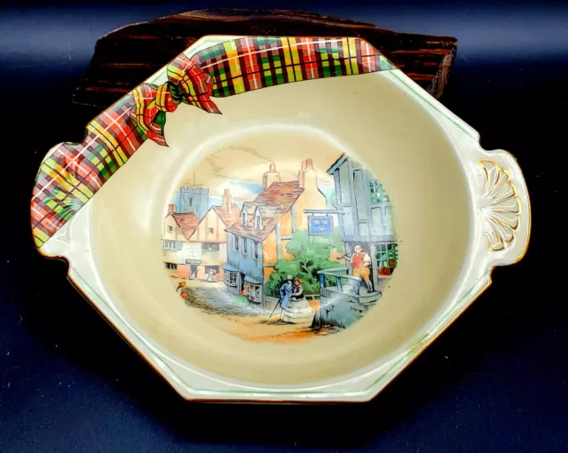 Royal Winton Grimwade Ye Olde Innes Collector Plate! Made In England !!