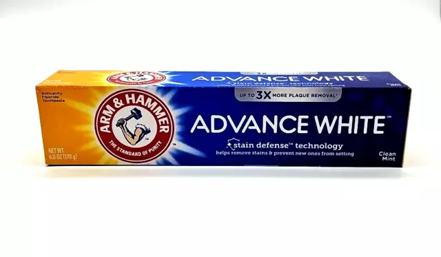 New Arm & Hammer Advance White Extreme Whitening Toothpaste Clean Mint - 6 oz.