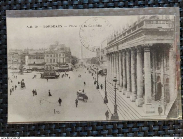 33 Gironde - BORDEAUX Place de la Comédie (A.H., n° 59)