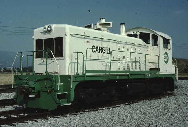 Cargil EMD NW2 Kodachrome original Kodak slide