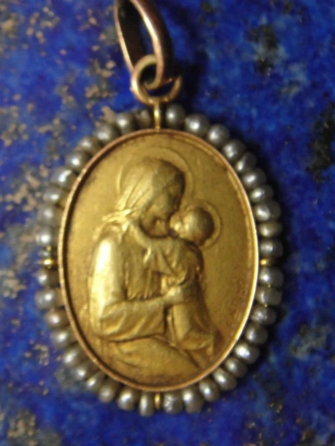 Pendentif Médaille Pour Enfant En Or 18 Carats (750/1000) - 3,17 Grammes - Occasion Avec Poinçon