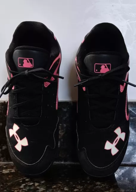 Under Armour 1250343-064 Low Baseball Cleats Girl Sz 3.5Y Black Pink