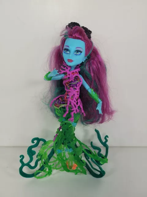 Monster High Doll Posea Kala Great Scarrier Reef Glow Ghouls Mattel 2014