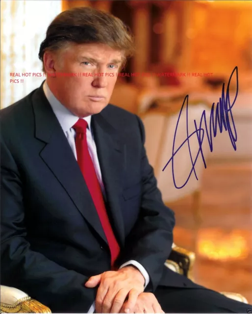 Donald TRUMP Autographed 8x10 Photo (RP)