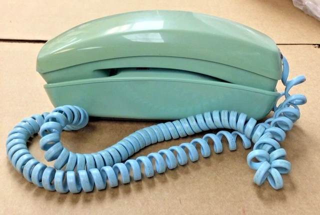 Vtg Western Electric/Bell System Push Button TouchTone Trimline Telephone (766)