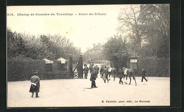 CPA Tremblay, Champ de Courses, Entrée des Tribunes, hippodrome