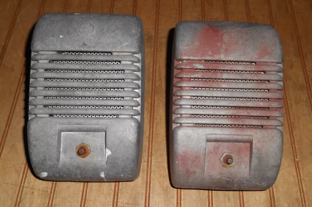 Set Pair of 2 Vintage “Drive In’s” Brand Movie THEATER Cast Metal SPEAKERS