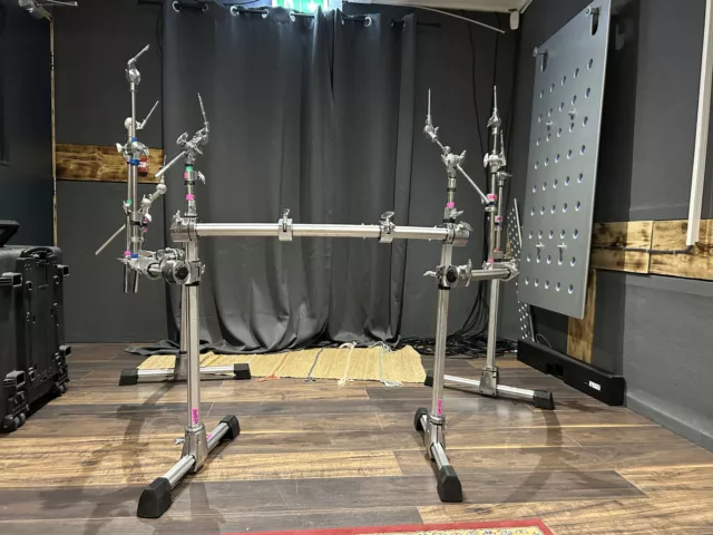 YAMAHA HEX RACK 4-LEGS + 7 cymbal boom stands and 7 clamps