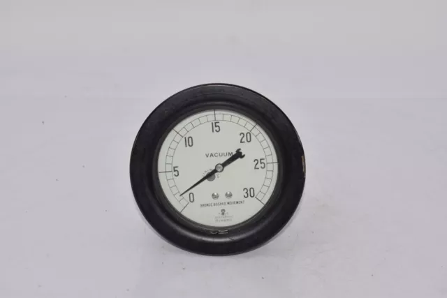 VACUUM Pressure Gauge 3.5 Diameter