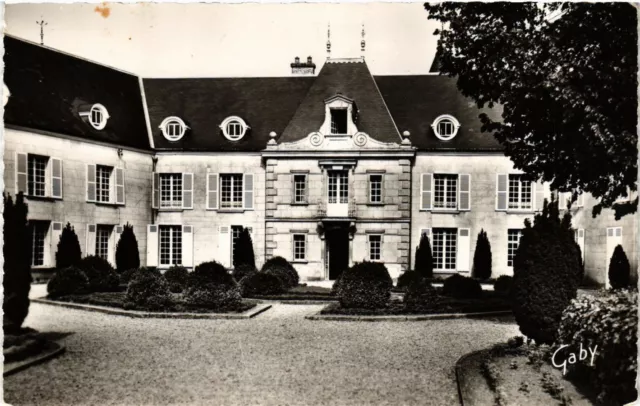 CPA Chailloue - Maison des Prisonniers - Le Manoir - Cour (356228)