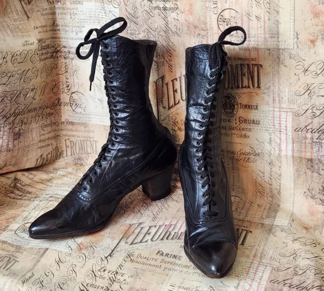 A Pair of Ladies Victorian High-Top Leather Boots c.1890 – Doe & Hope
