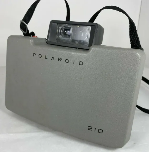 Polaroid Land Camera 210 Vintage with Instruction Manual and Case
