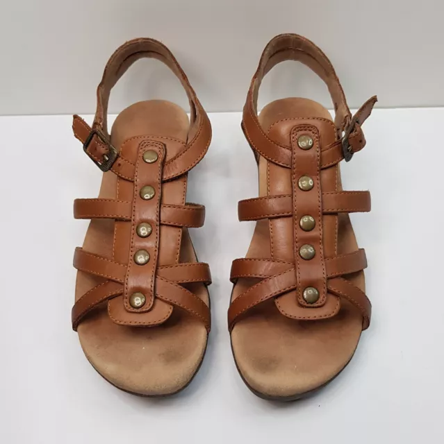 Clarks roza top