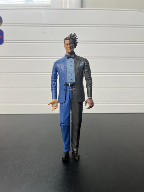 TWO-FACE Figure Batman Legends Dark Knight Box Set (DC Direct 2009)