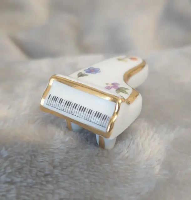 Piano miniature en porcelaine de limoges France