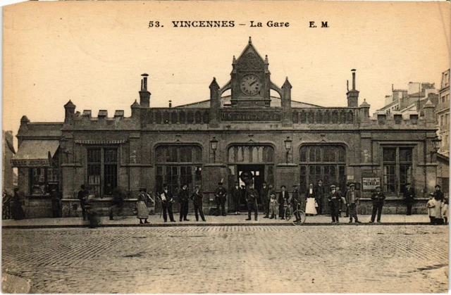 CPA AK Vincennes La Gare FRANCE (1283128)