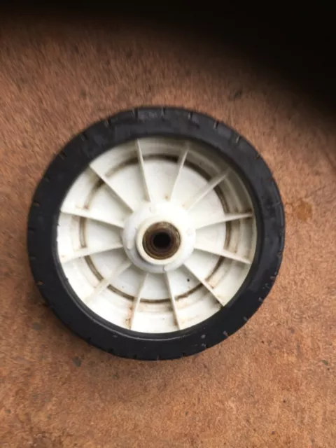 HONDA HR216 HR1950 HR2160 lawnmower front Wheel 17.87 PicClick UK