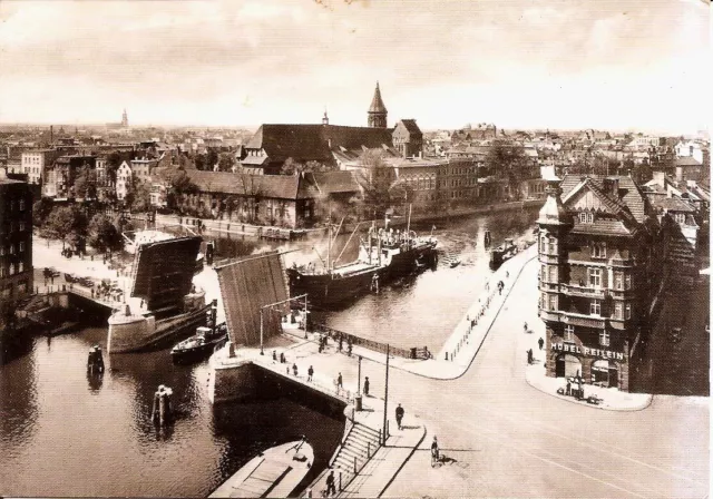 Königsberg Ostpreußen, Holzbrücke, Kneiphof mit Dom  Ansichtskarte