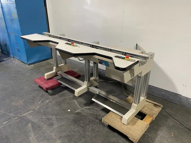 PCB Conveyor Cimtrak Crown Simplimatic 4 Zone 2 Meter No. 2010 (8/22)