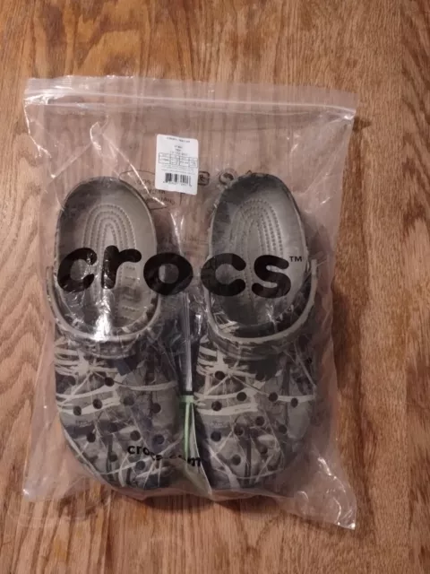 Crocs Unisex Classic Realtree Clogs Khaki Men 10 Women 12 Brand New