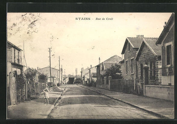 1932 CPA Stains, Rue de Creil