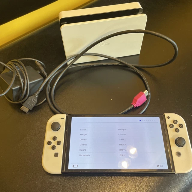 NINTENDO SWITCH OLED Model HEG001 Handheld Console 64GB White £178