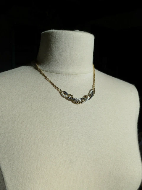 Collier Vintage 4 Rangs Chaînes Dorées Et Perles Nacrées - Style Années 60/70, Métal Et Plastique