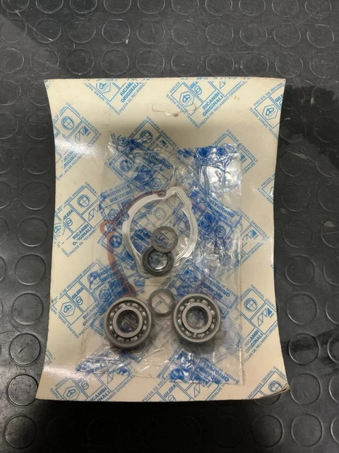Kit Polini Cuscinetti C4 E Paraolio Per Albero Motore Piaggio Ciao, Si, Bravo – MF8245