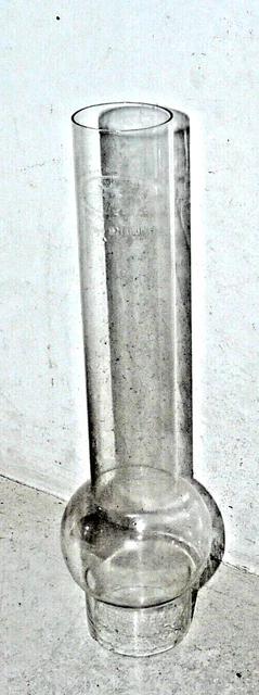 Verre Kosmos pour lampe a pétrole, verre clair translucide haut. 260mm Verre Kosmos pour lampe a pétrole, verre clair translucide haut. 260mm