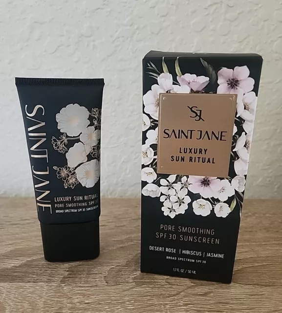 Nuevo en caja Protector solar suavizante ritual solar de lujo tamaño completo Saint Jane FPS 30 1,7 fl oz