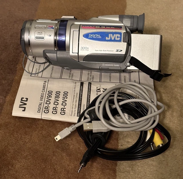 JVC GR-DV500U Mini DV Video Recorder 300X Zoom Extras Video Playback TESTED