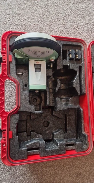 LEICA GS15 GNSS Rover comes with x2 batteries £2,000.00 - PicClick UK