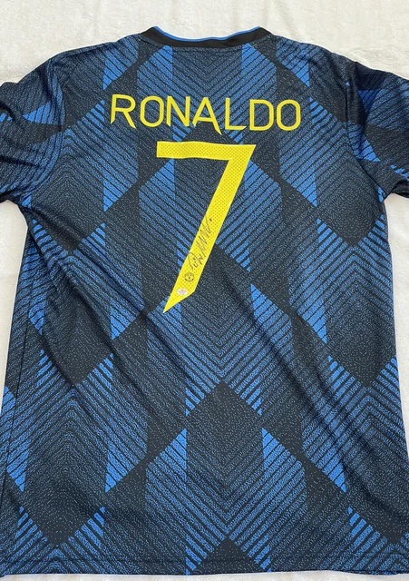 CRISTIANO RONALDO Signed Jersey #7 MANCHESTER UNITED TEAM COA
