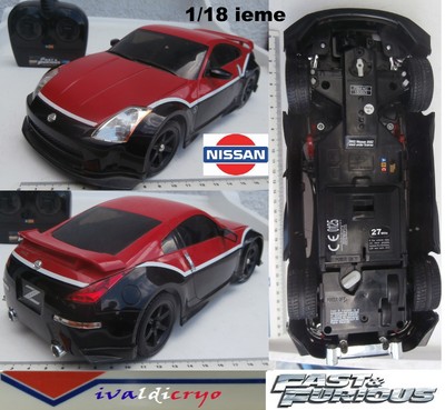 OR OR TU Voiture Télécommandée Jouets 4WD Rotation à 360° 2.4GHz 1:16 Véhicule Radiocommandée Tout-Terrain avec Balle d'eau Tourelle 2 Batterie Rechargeable Cadeau Jouet pour Enfants de 6-12 Ans 
