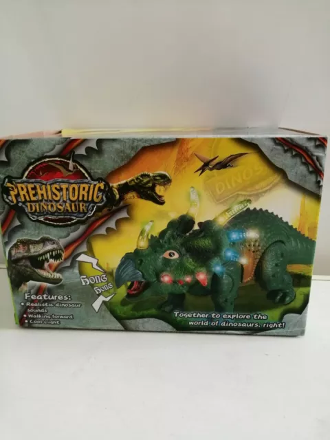 Prehistoric Triceratops Walking and Roaring Dinosaur. With Sound And Lights