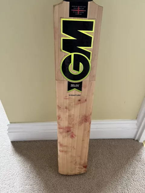 Gunn & Moore Zeros Signature Cricket Bat SH 2lb 10oz