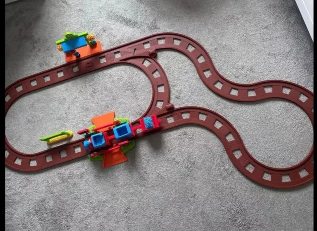 Happyland extra train sale track