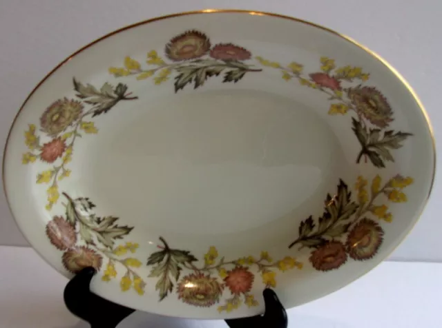 Wedgwood Lichfield Bone China 10” Oval Vegetable Dish Made In England, W4156