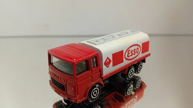 RARE Majorette 241 - Camion Saviem Bâché Michelin ,neuf sous blister