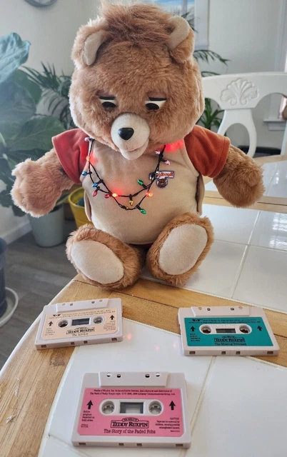 WOW LOT  Talking Teddy Ruxpin 3 Tapes,Necklace,Eyes Move Only. Video Party Ready
