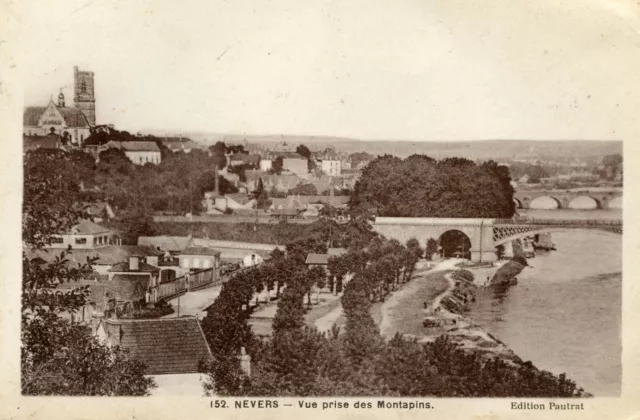*19045 cpa Nevers - view taken from the Montapins