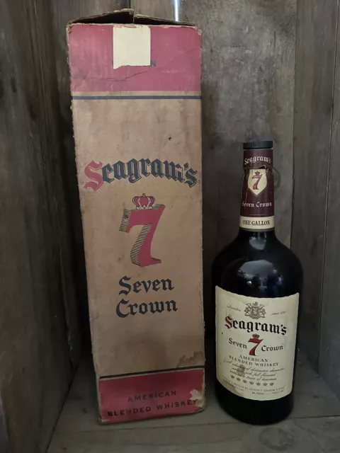 Vintage Seagram's 7 Seven Crown Whiskey Glass Bottle 1 Gallon With Original Box!