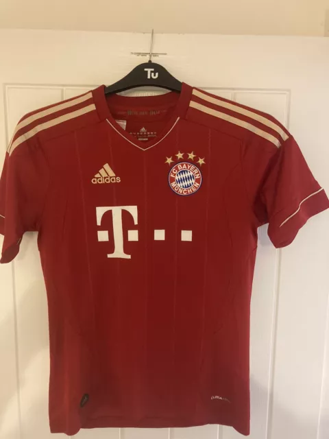 Bayern Munich 2011-13 Adidas Home Shirt (13-14yrs)