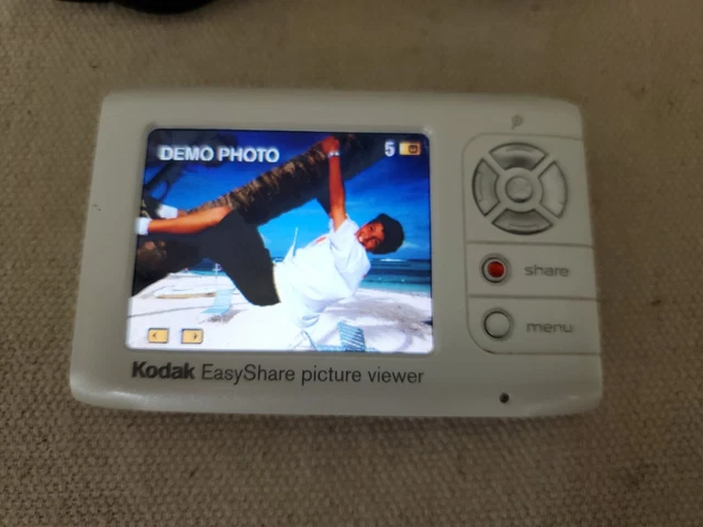 Kodak Easyshare 8713976  2.5" High-Resolution Display Picture Viewer
