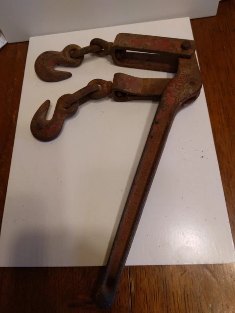 vintage Red Fotged Durbin Duroco Chain Binder/ Tightener