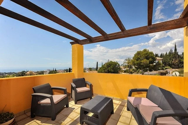 *Unique Marbella villa, 8 bedroom villa OR 5 separate self contained apartments* 3